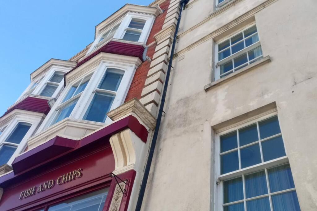 Amazing Sea Views ,Brilliant Location Apartment Weymouth Eksteriør billede